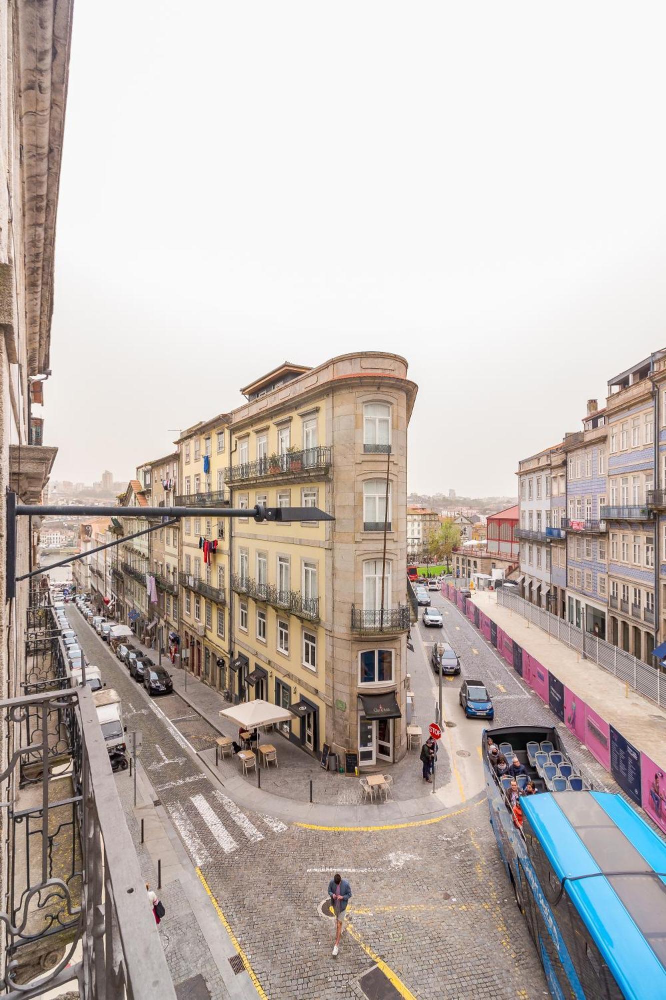 Youropo - City Center Ribeira Порто Стая снимка